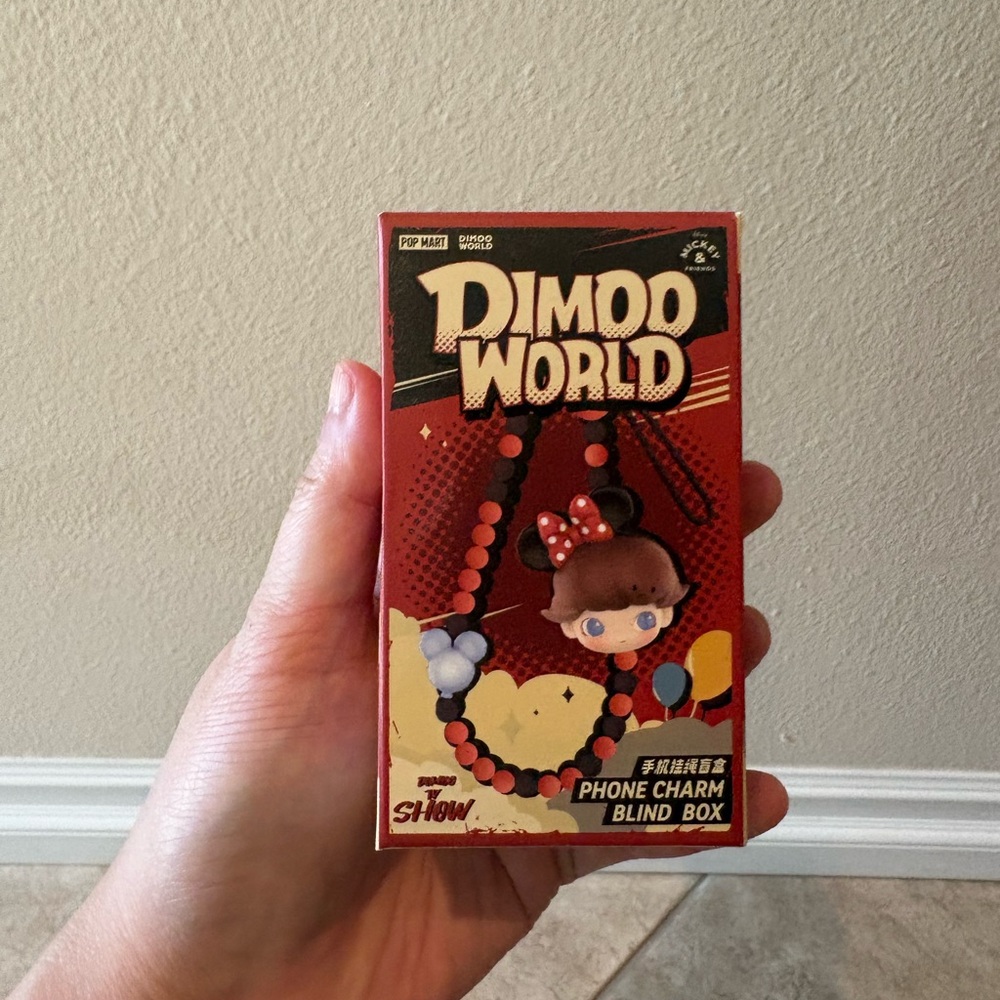 Dimoo World × Disney Series-Phone Charm Blind Box. - Picture 4 of 10